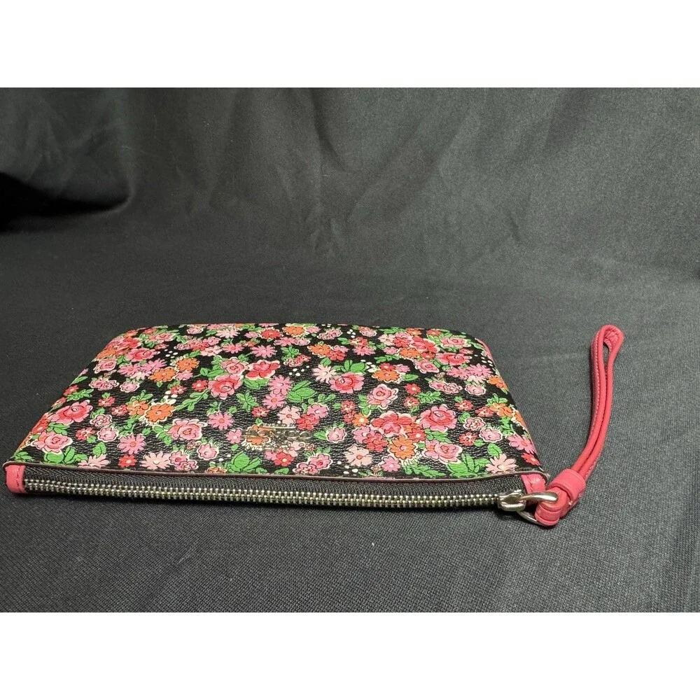 Coach Posey Cluster Floral Wristlet Wallet Travel Pink Mini Bag Flowers - Picture 6 of 9